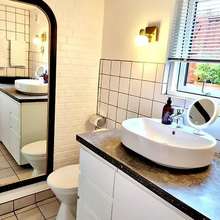 Neptun Studio-apartment With Terrace. * Copenhaga