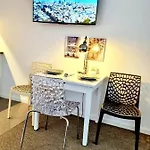Neptun Studio-apartment With Terrace. *