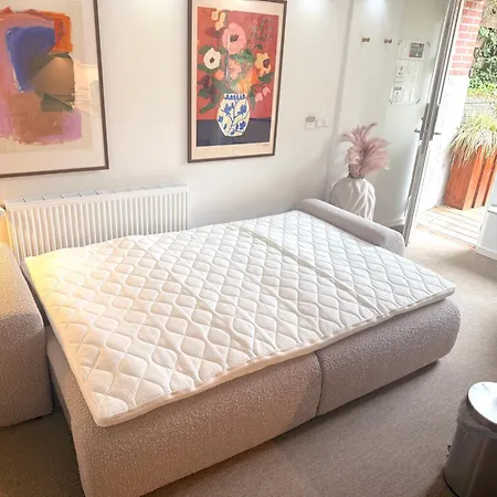 Next To Cph Airport With Outdoor Space *